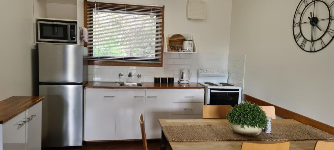 Halls Haven Holiday Units Halls Gap Exterior foto